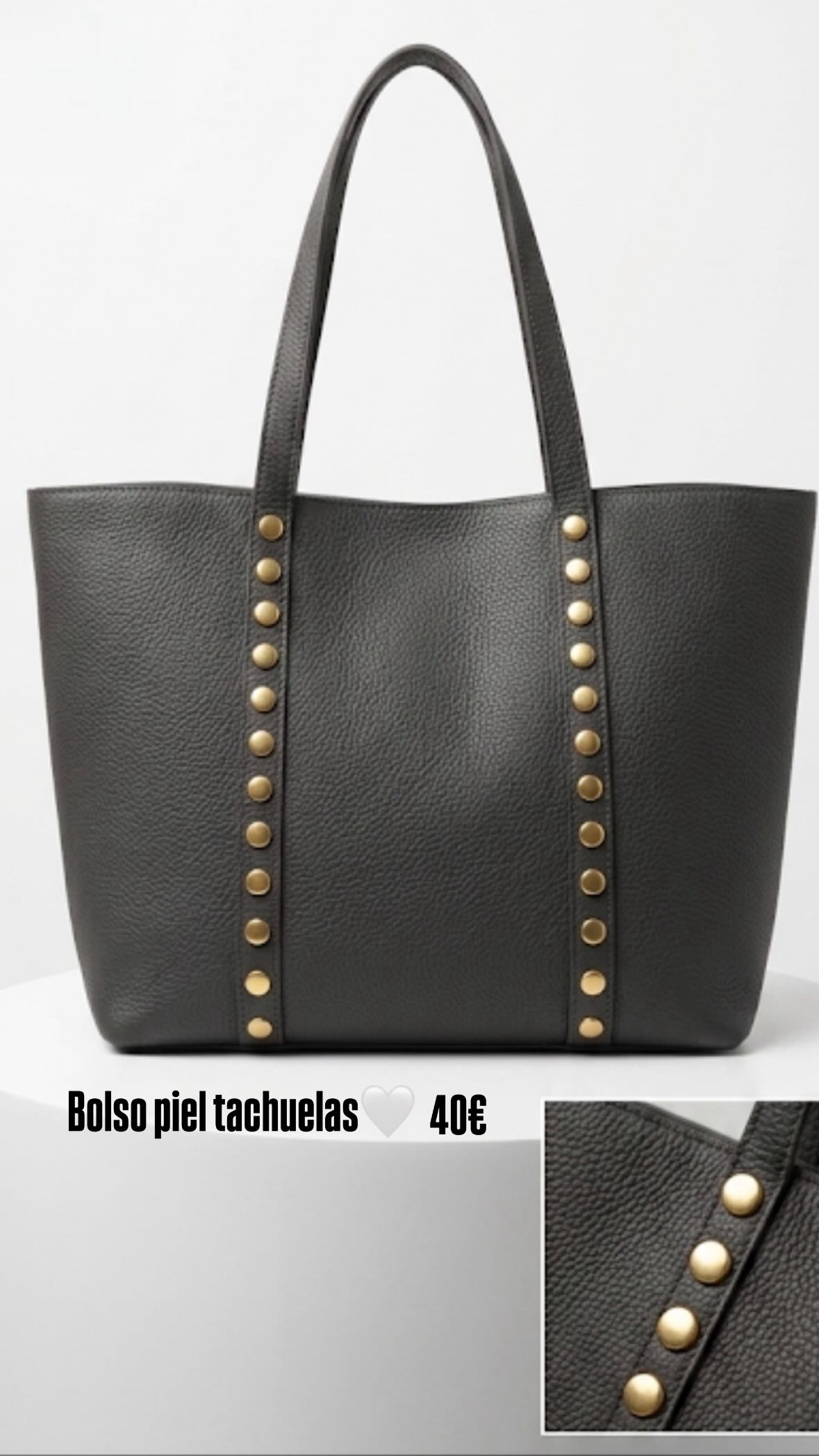 Bolso de piel y tachuelas
